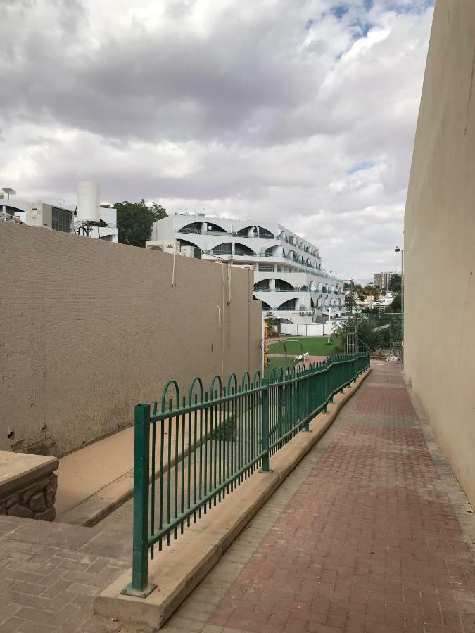 Coral Studio Vacation Apartment Eilat Buitenkant foto